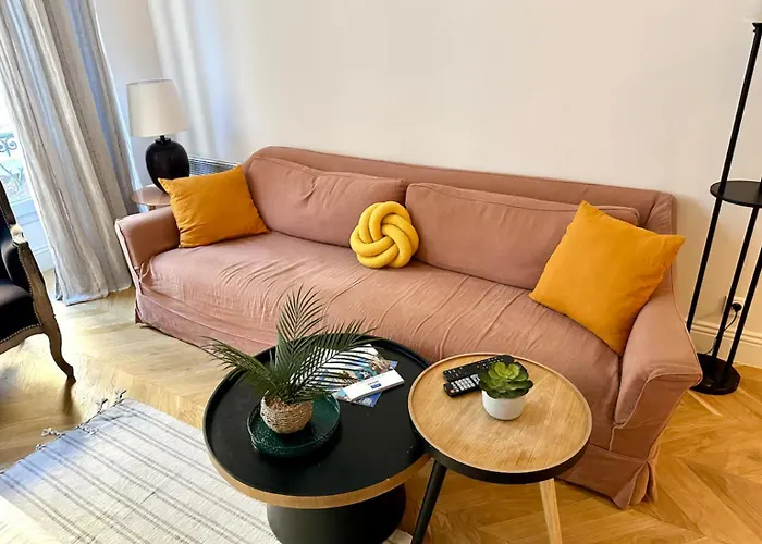 Apartment Chic Et Elegant - Au Coeur Du Carre D'or *